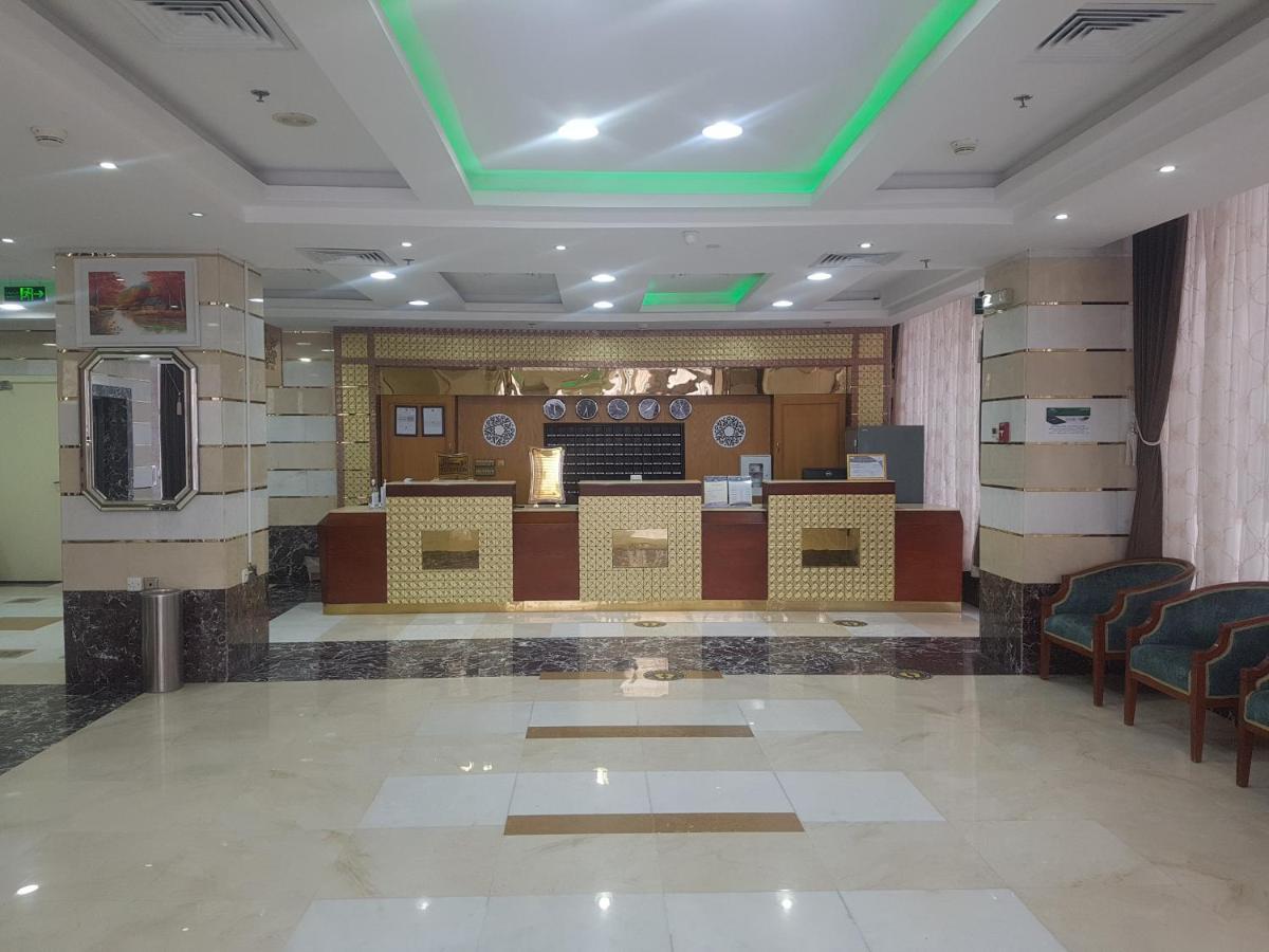 Karam Taibah Almasi Otel Medine Dış mekan fotoğraf