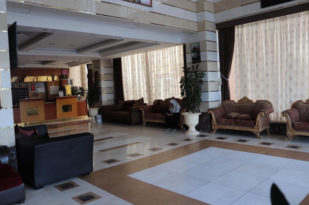 Karam Taibah Almasi Otel Medine Dış mekan fotoğraf