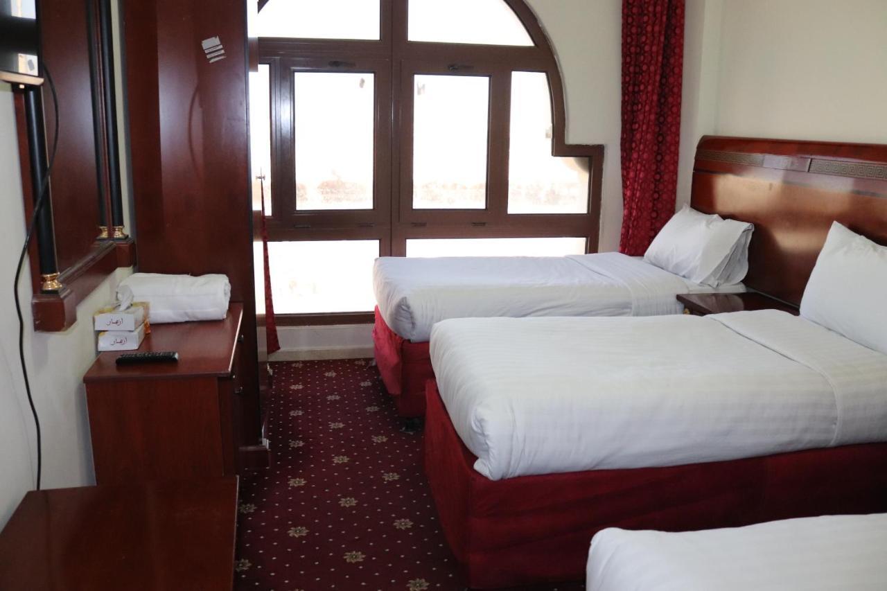 Karam Taibah Almasi Otel Medine Dış mekan fotoğraf